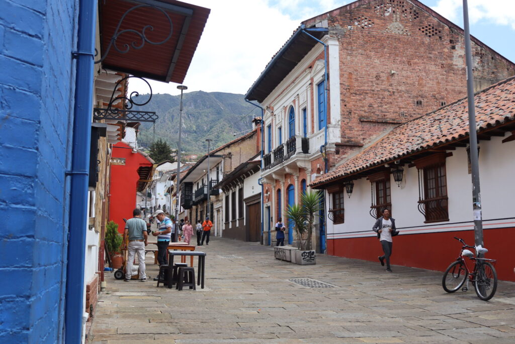 walking tour Bogotá centro histórico walking tour Bogotá centro histórico