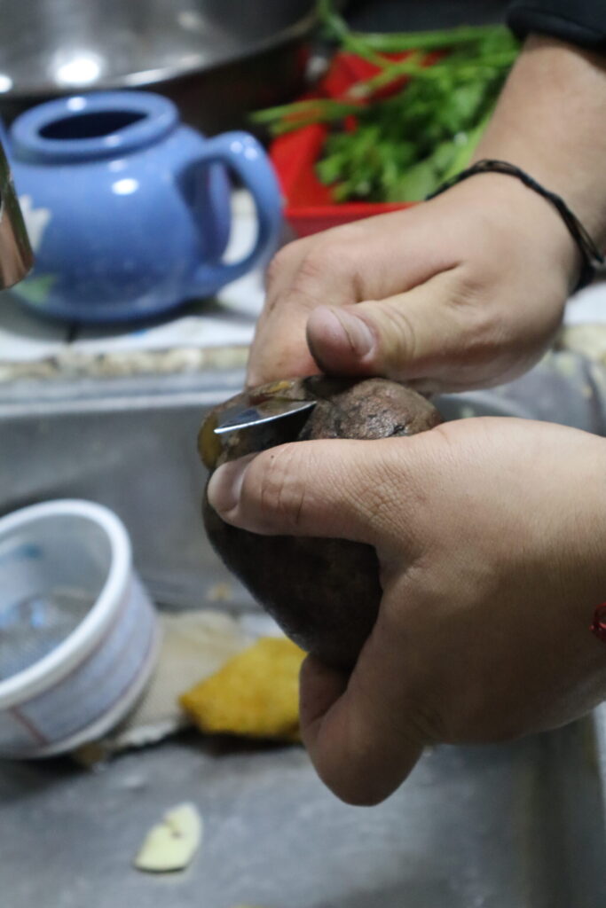 Ajiaco santafereño tradicional en tour de gastronomía en Bogotá Ajiaco santafereño tradicional en tour de gastronomía en Bogotá