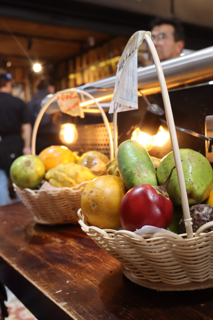 Bogotá experiencia real mercado de frutas